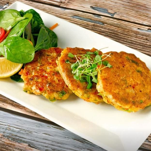 Jinga Masala Vada Signature.